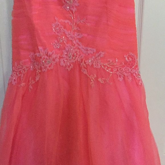 Studio 17 coral trumpet gown pageant prom - Picture 3 of 5